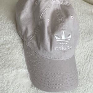 Like New Adidas Sport Hat 🤍